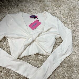 JASMINE TWISTED RIBBED TOP 🤍- SOLD 🛍️